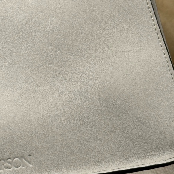 JW ANDERSON white shoulder bag with gold tone hardware - Picture 8 of 9